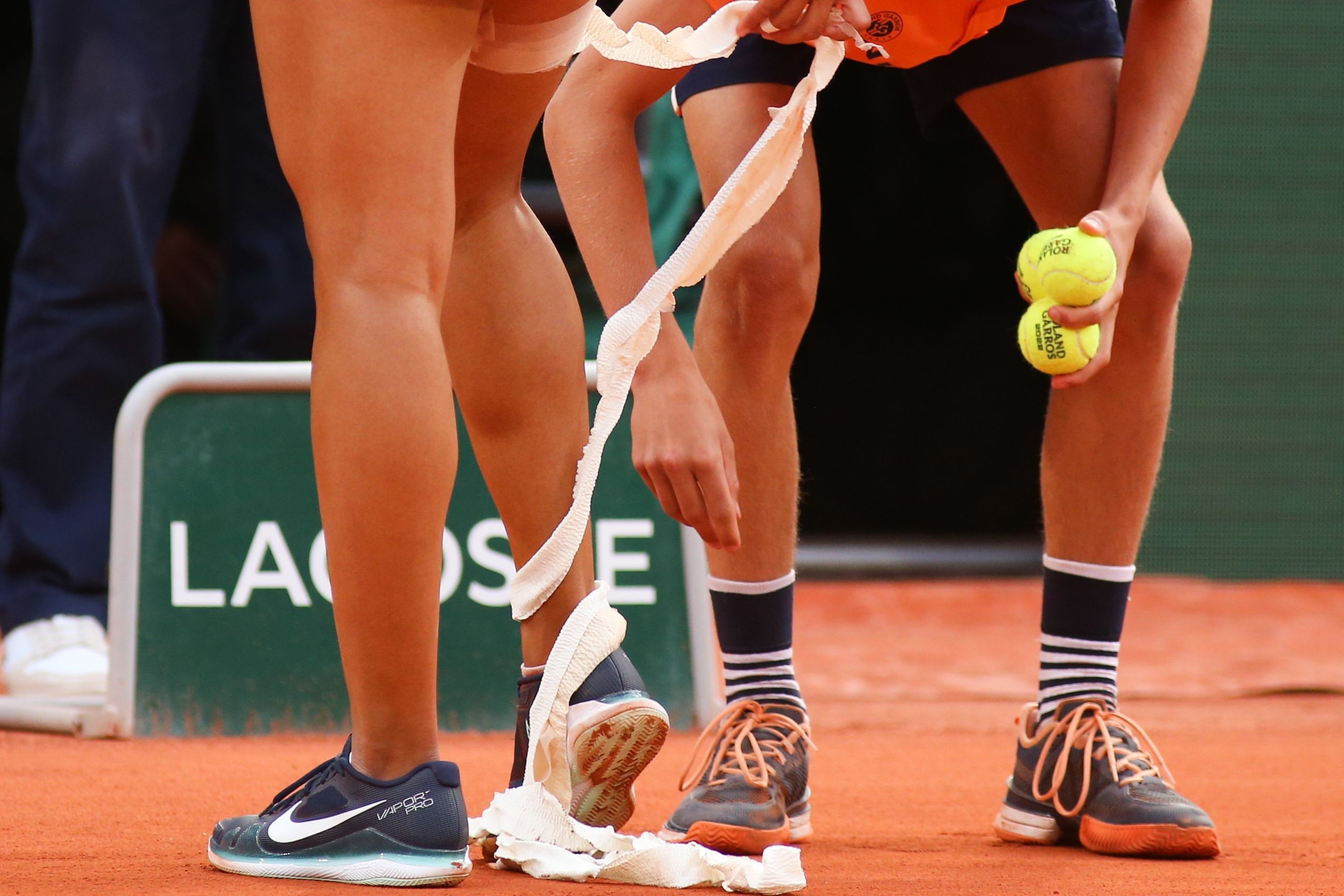 丹佛掘金训练开放日，窗口期造点机会引欢呼，欧超杯在即，身体对抗强度拉满的简单介绍